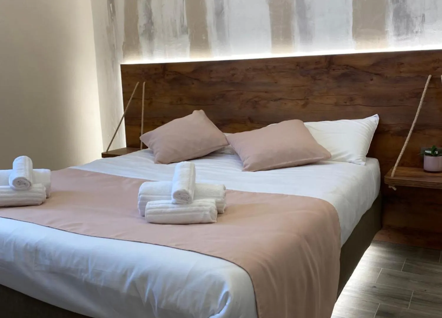Bed and Breakfast Arsenale Porto Palermo